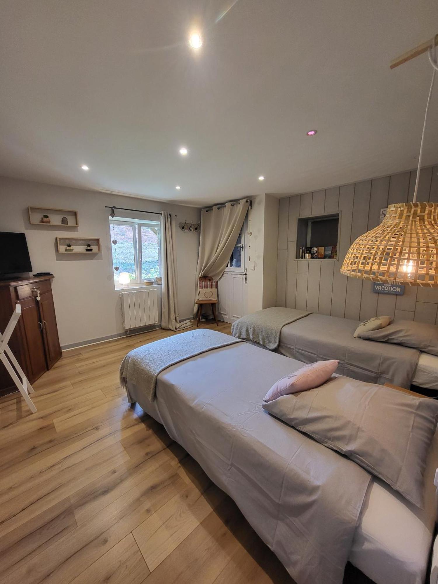 Meubles De Tourisme Griotte Et Cannelle Apartment Bergbieten Екстериор снимка