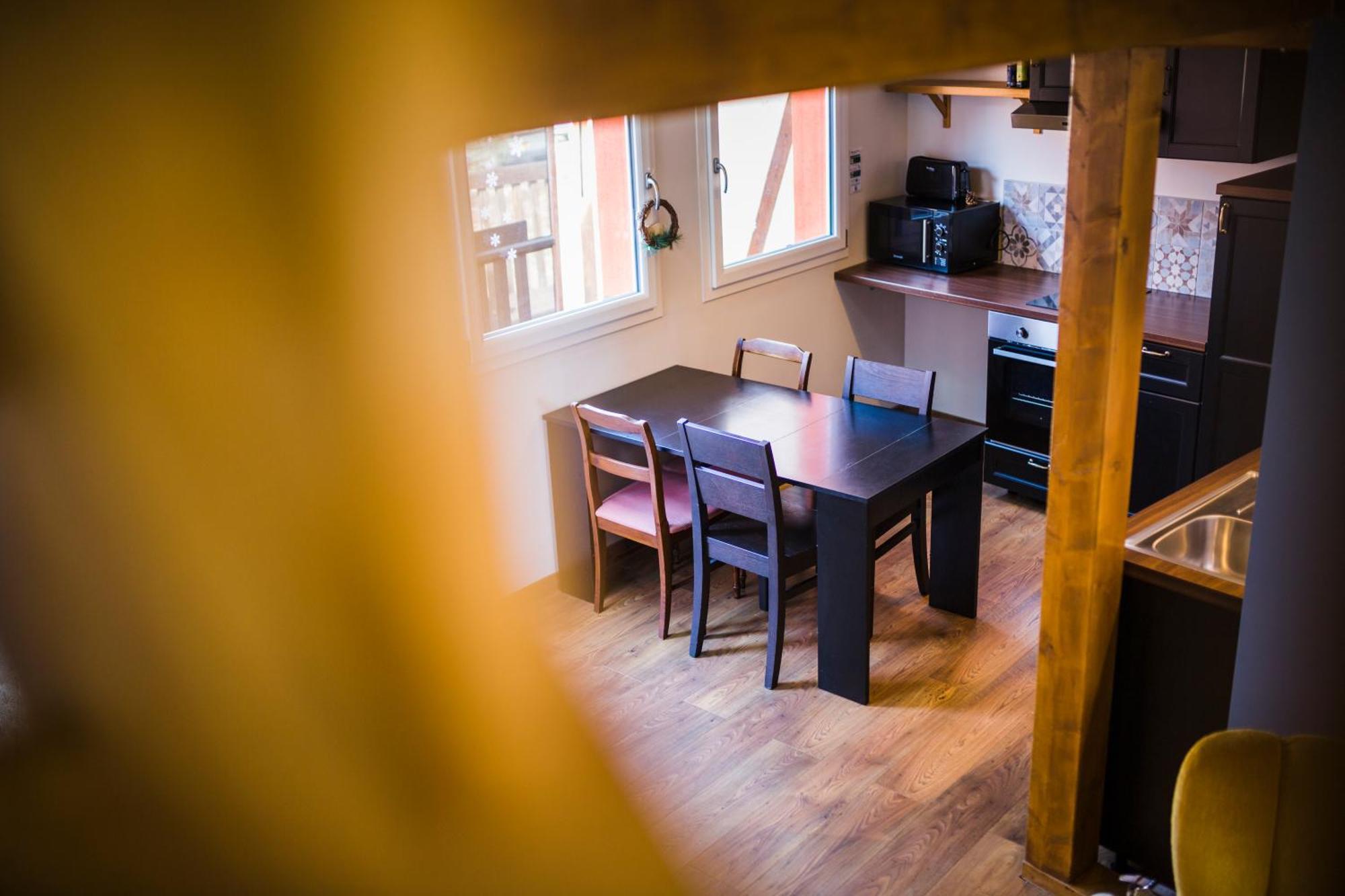 Meubles De Tourisme Griotte Et Cannelle Apartment Bergbieten Стая снимка